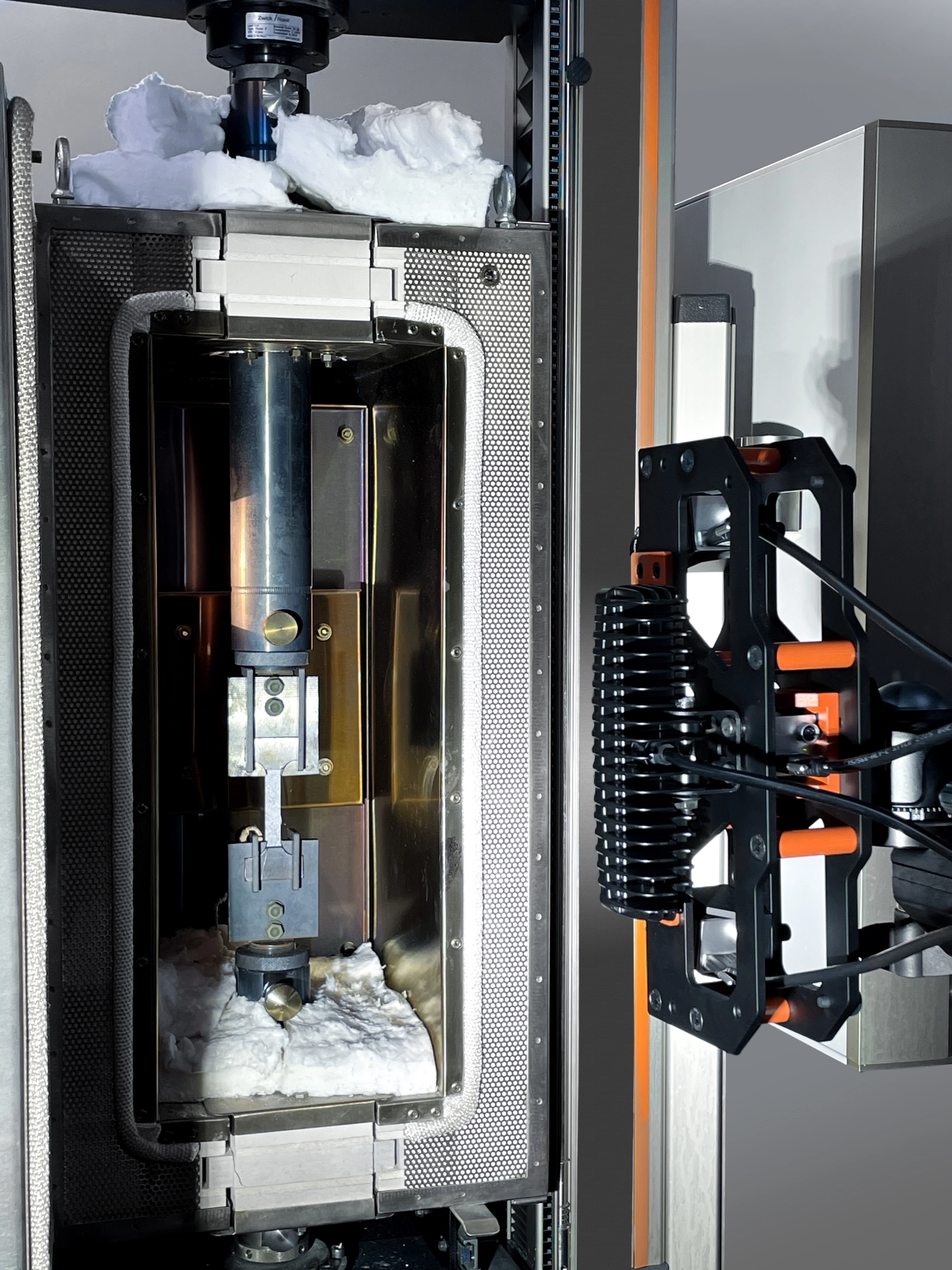 High Temperature-UAT Testing Setup-mi-Sensor_3_material insights